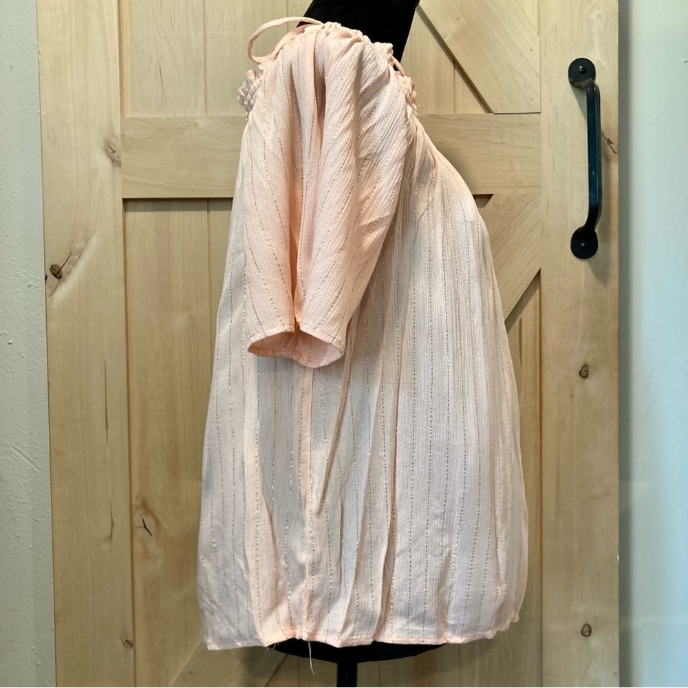 NWT New York & Company SOHO Size M Peach & Gold Stripe Cold Shoulder Top - Picture 6 of 11
